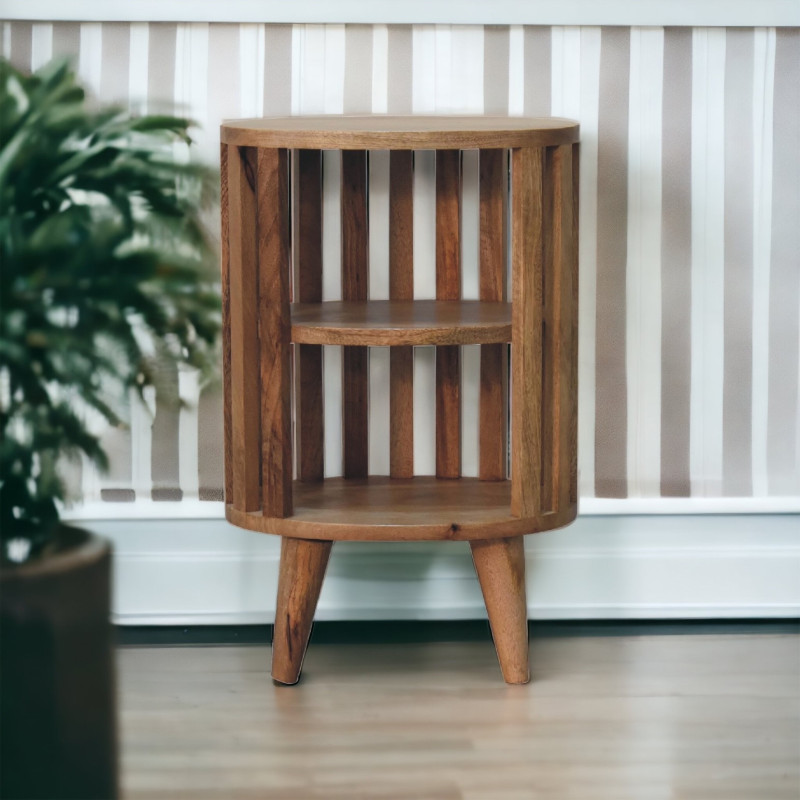 Comodino Ariella in legno massello di mango con finitura effetto rovere, due ripiani aperti e design Giapponese.
