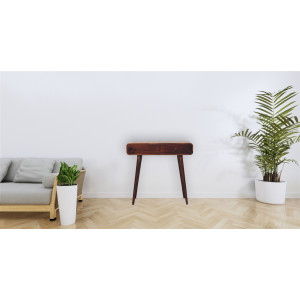 Consolle curva in mango massello con finitura castagno, due cassetti, pomelli lucidi e gambe nordiche.